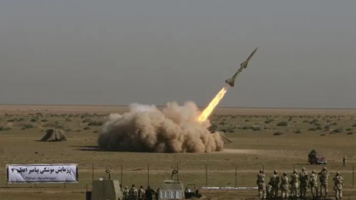 Test íránské rakety Tondar