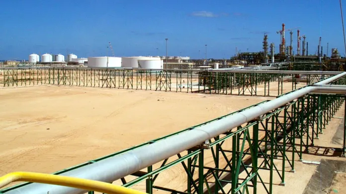 Libyjská ropná rafinerie