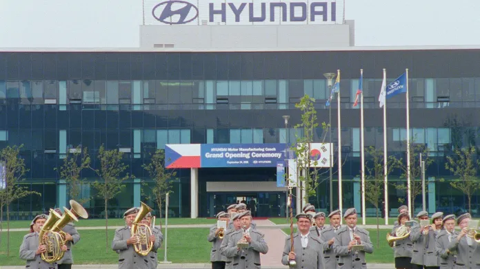 Dokument Víta Klusáka o tom, jak automobilka Hyundai změnila Nošovice.