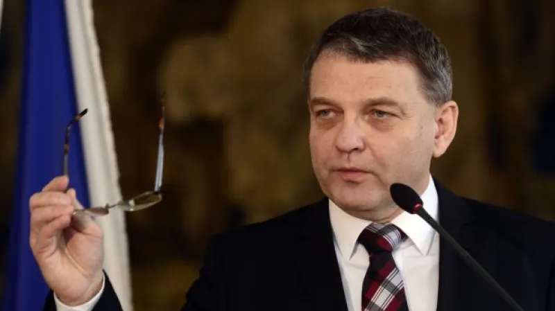 Zaorálek: Mučení, bití a zastrašování na Ukrajině je nepřípustné