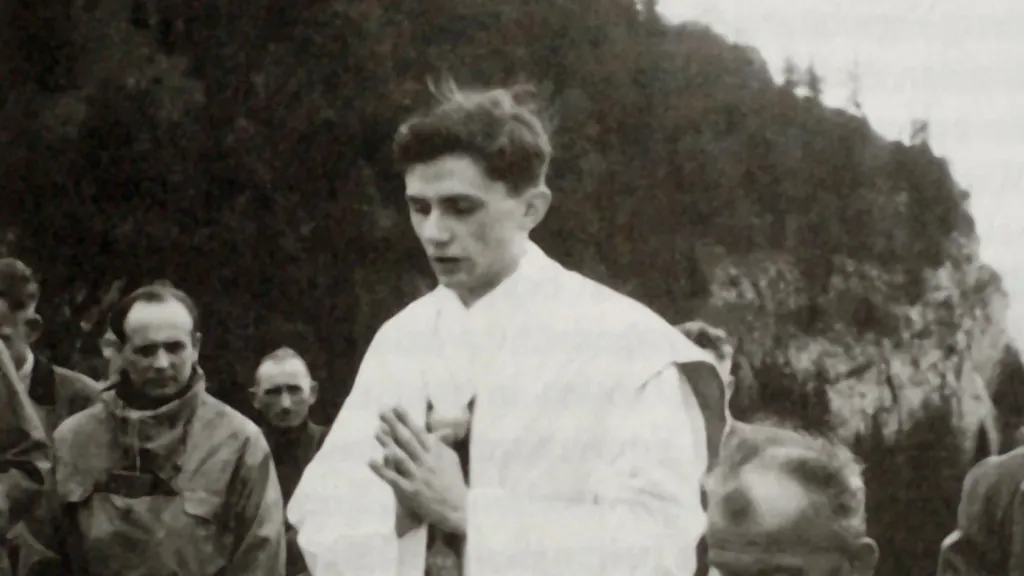 Joseph Ratzinger v roce 1952