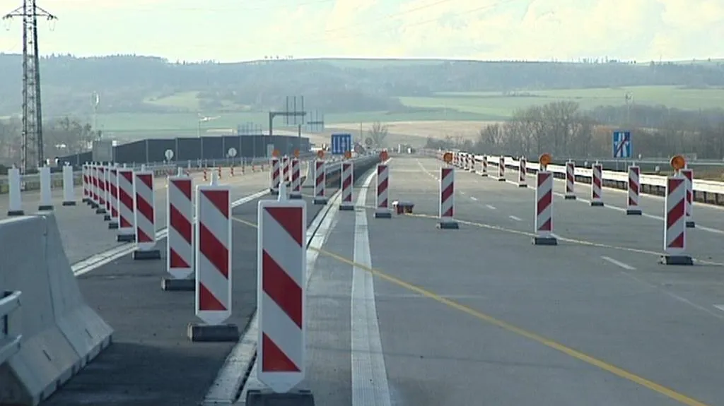 Stavba dálnice