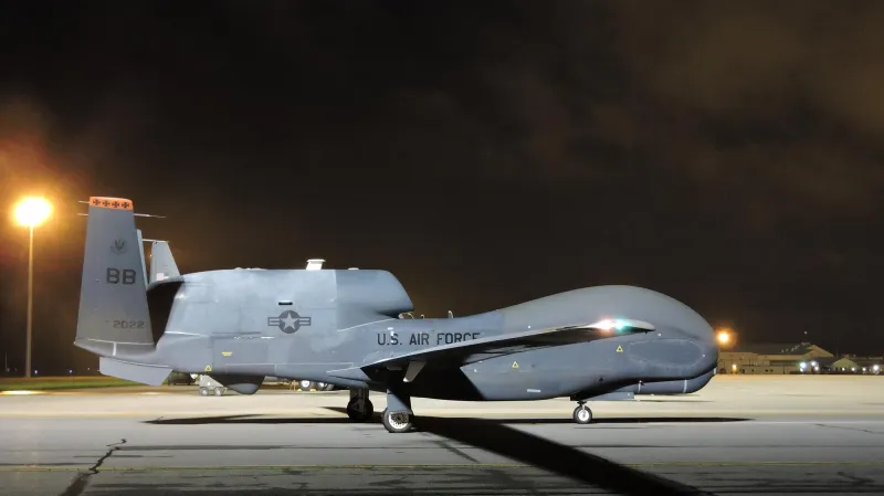 Největší dron současnosti Northrop Grumman RQ-4 Global Hawk