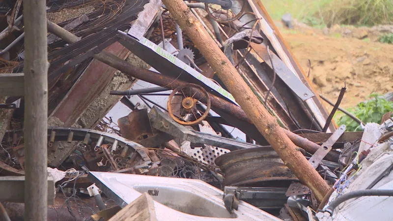 Vyhořelý dům v Hodoníně na Chrudimsku