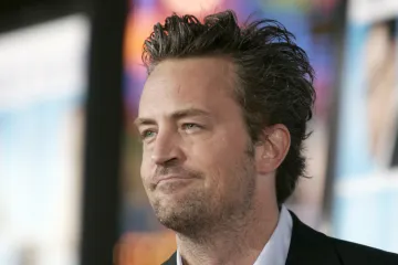 Policie prošetřuje, odkud vzal Matthew Perry před smrtí ketamin