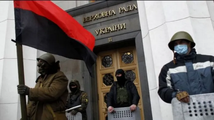Jakub Szántó: Centrální moc v Kyjevě je v rukou opozice