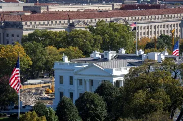 Soudce nařídil Trumpovi dočasně zastavit výstavbu tanečního sálu Bílého domu