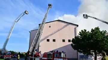 Požár skladu plastů v Brně-Přízřenicích