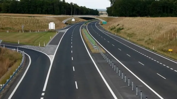 Reportáž: Končí další šéf Ředitelství silnic a dálnic