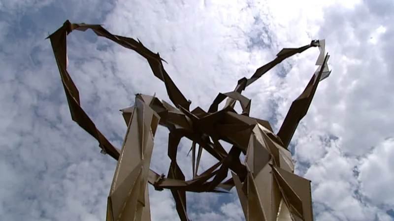 Události v kultuře: Stvůra na festivalu Sculpture line