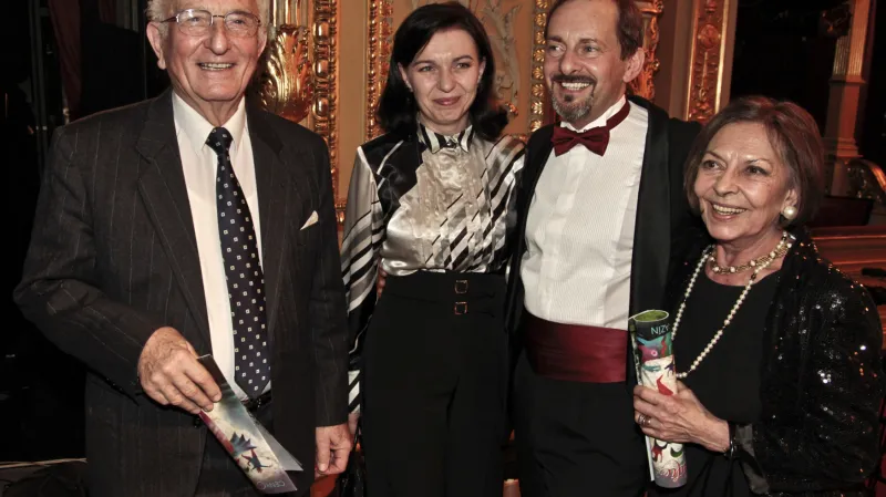 Otakar Brousek st. s rodinou