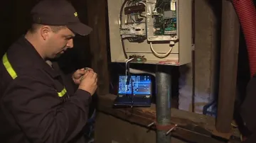 Technici opravují sirény v okolí Brna
