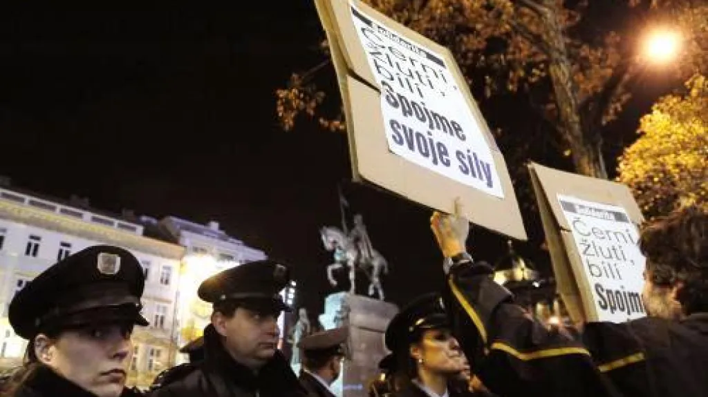 Shromáždění nacionalistů na Václavském náměstí