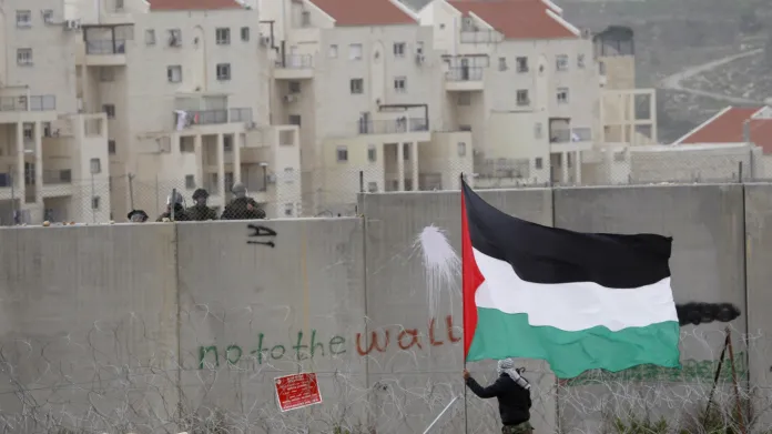 Betonová bariéra v Izraeli