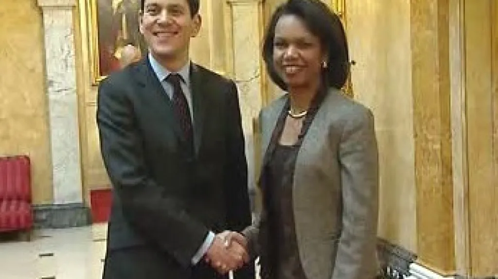 Condoleezza Riceová a David Miliband