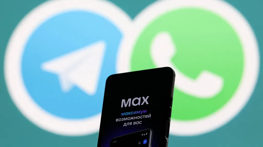 Ruská komunikační platforma MAX a loga Telegramu a WhatsAppu