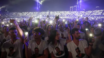 Vzpomínkový koncert v Tel Avivu