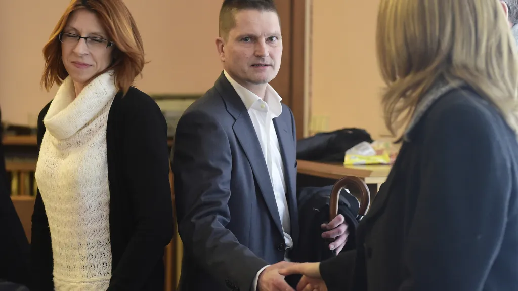 Obžalovaní manažeři Key Investments