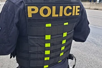 Inspekce stíhá policistu z Frýdku-Místku, ovlivňoval podle ní veřejné zakázky 