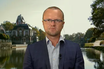 Hamáček je lepší vyjednavač než Babiš, říká Netolický. ČSSD podle něj hájí ústavu