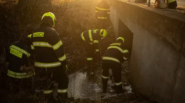 Únik látky v Dobrušce