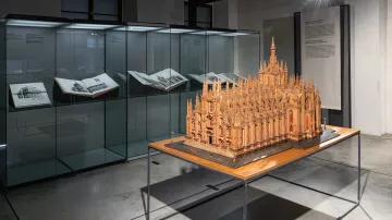 V Olomouci vystavují architekturu v grafice