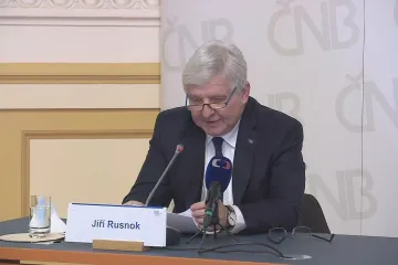 Česká národní banka: Nejistý vývoj kolem pandemie by mohl oddálit růst sazeb