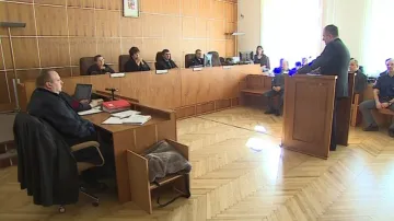 Dříve stíhaný Michek dnes stál před soudem jako svědek