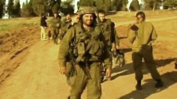 Izraelští vojáci se stahují z Gazy