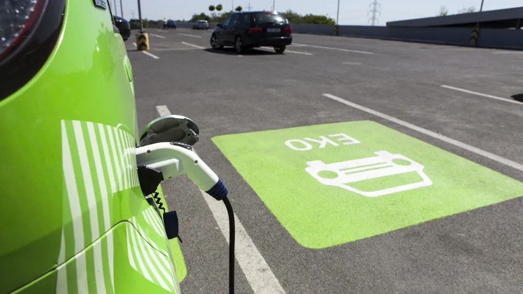 Dobíjecí stanice pro elektromobily