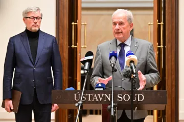 Ústavní soud odmítl stížnosti na skryté koalice