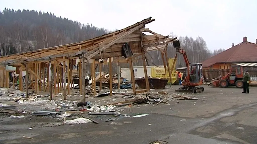 Demolice kraslické tržnice