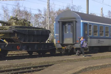 Česko zřejmě Ukrajině poslalo tanky a bojová vozidla, úřady o vlaku na Východ mlčí