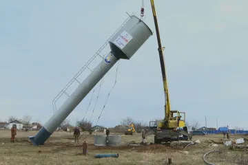 Novopetrivka prošla hrůzou ruské okupace. Teď tam Češi pomohli postavit vodojem