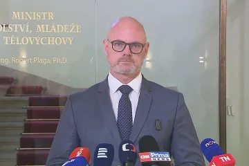 Povinné zavedení nových vzdělávacích plánů pro ZŠ a MŠ se odloží o rok, řekl Plaga