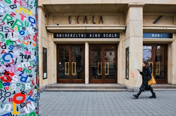 Narušenou statiku budovy kina Scala v Brně zajistí v příštím roce město
