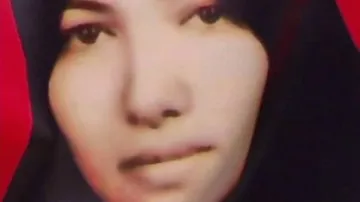 Sakíne Aštíaníová