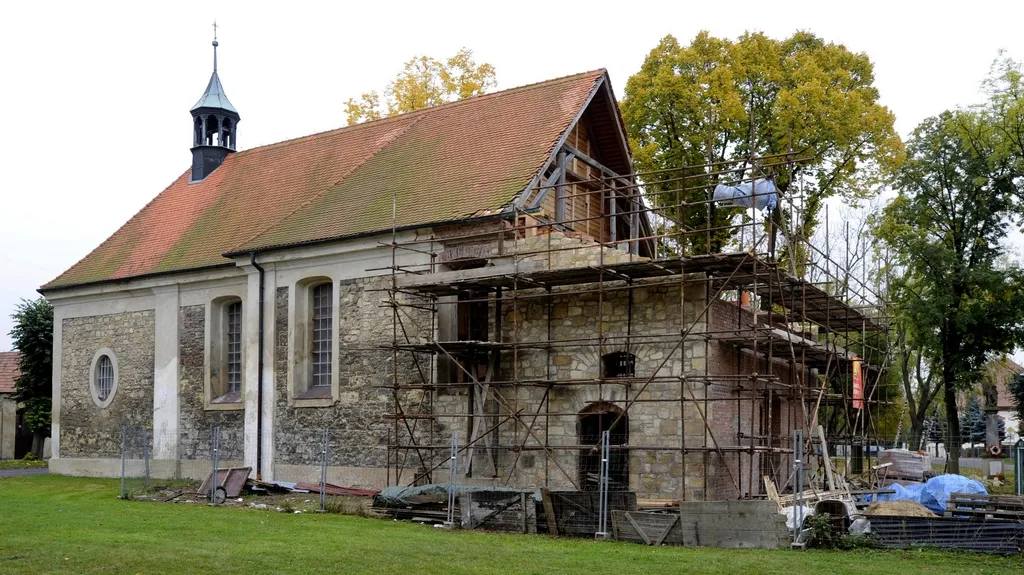 Kostel v Lenešicích bude po čtyřech letech otevřen