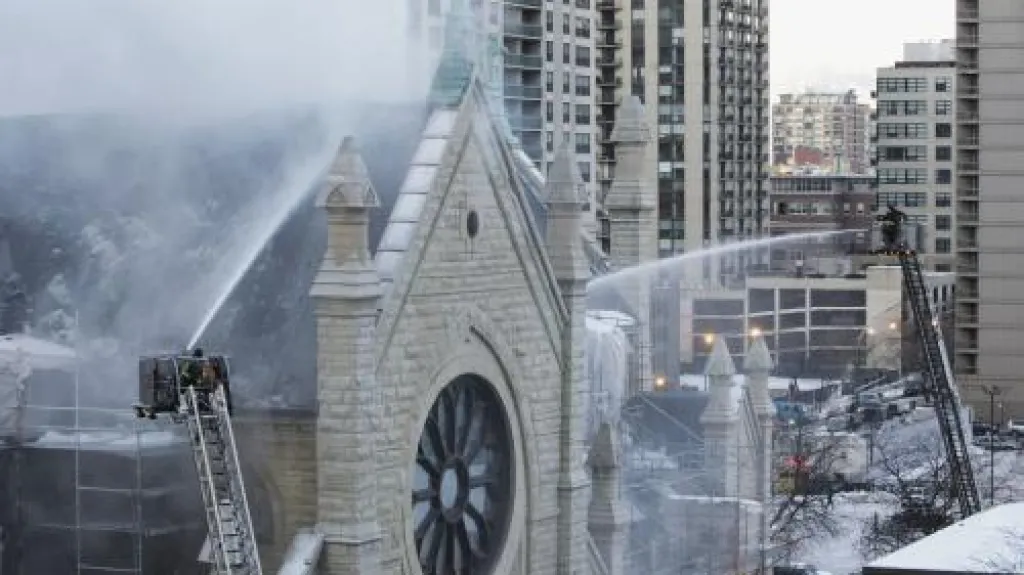 Požár katedrály v Chicagu