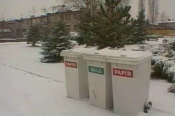 30 let zpět: Třídění odpadů v Jindřichově Hradci