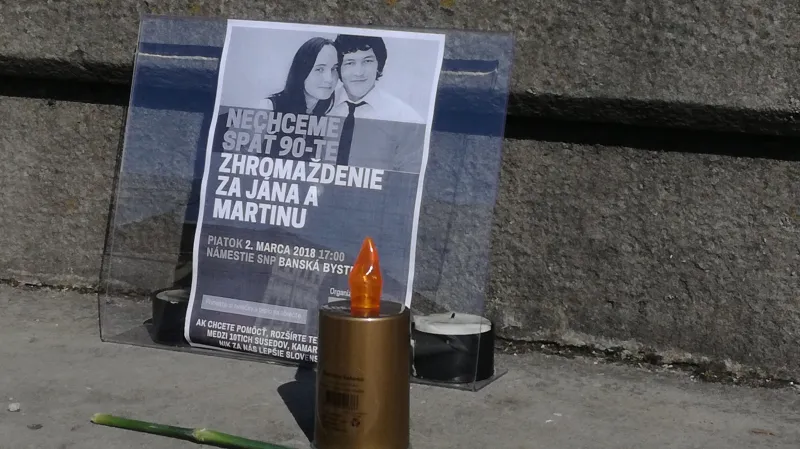 Pietní místo v Banské Bystrici na Náměstí SNP