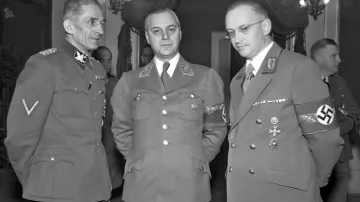 Karl Hermann Frank, Alfred Rosenberg a Konrad Henlein