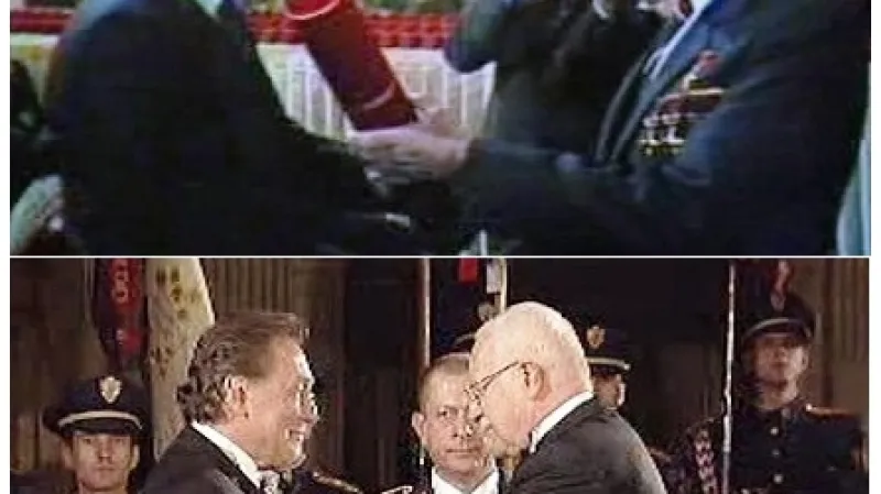 Karel Got přebírá vyznamenání