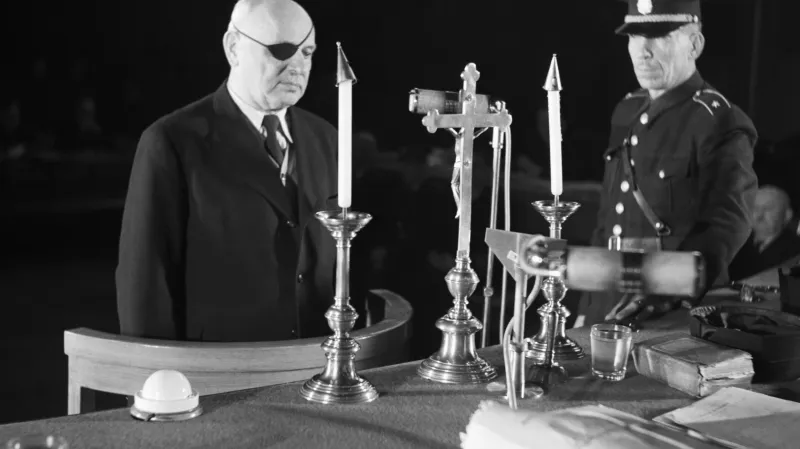 Generál Syrový u soudu v roce 1947