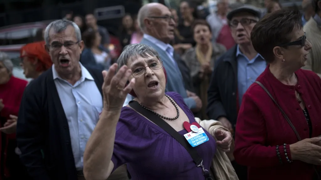 Demonstrace v Madridu žádá rezignaci ministryně zdravotnictví