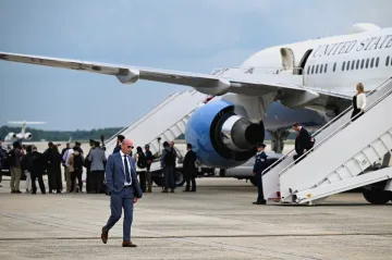 Po kontaktu s balíčkem na základně u Washingtonu onemocnělo několik lidí