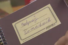 Dědečka mu věznili nacisti, teď školák sbírá podpisy potomků válečných veteránů