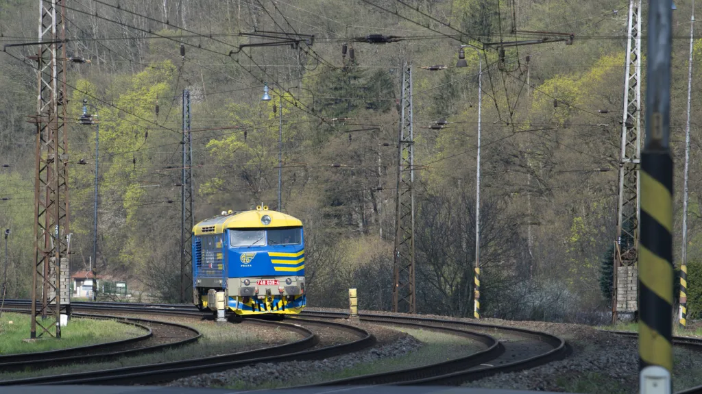 Železniční trať u Brandýsa nad Orlicí