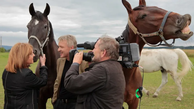 Uchem jehly - Zbigniew Czendlik a Pavlína Filipovská