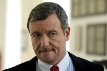 Rath vrací spor s advokátem Pacovským k soudu. Požaduje omluvu a stotisícové odškodné
